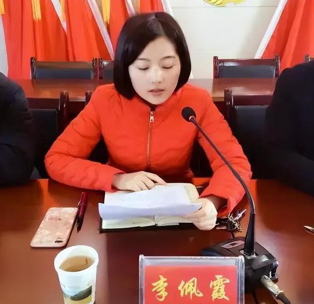 三国杀张角技能鬼道解释_三国杀张角技能鬼道_三国杀张角鬼道替换能拿手牌么