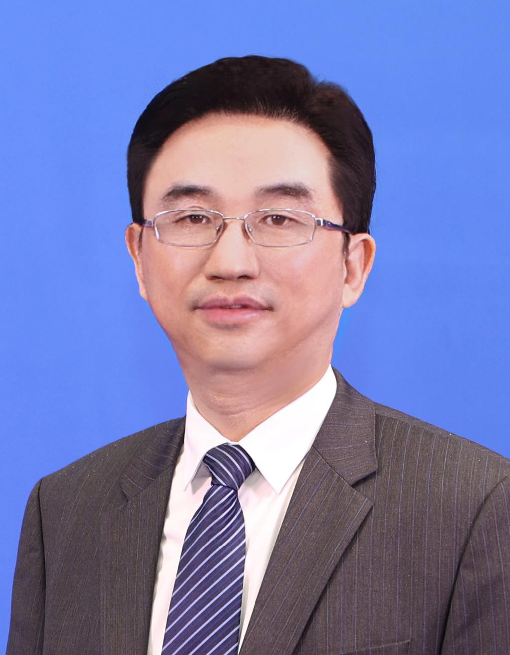 罗布泊+李永生-李永生：罗布泊的传奇，生命极限的挑战者